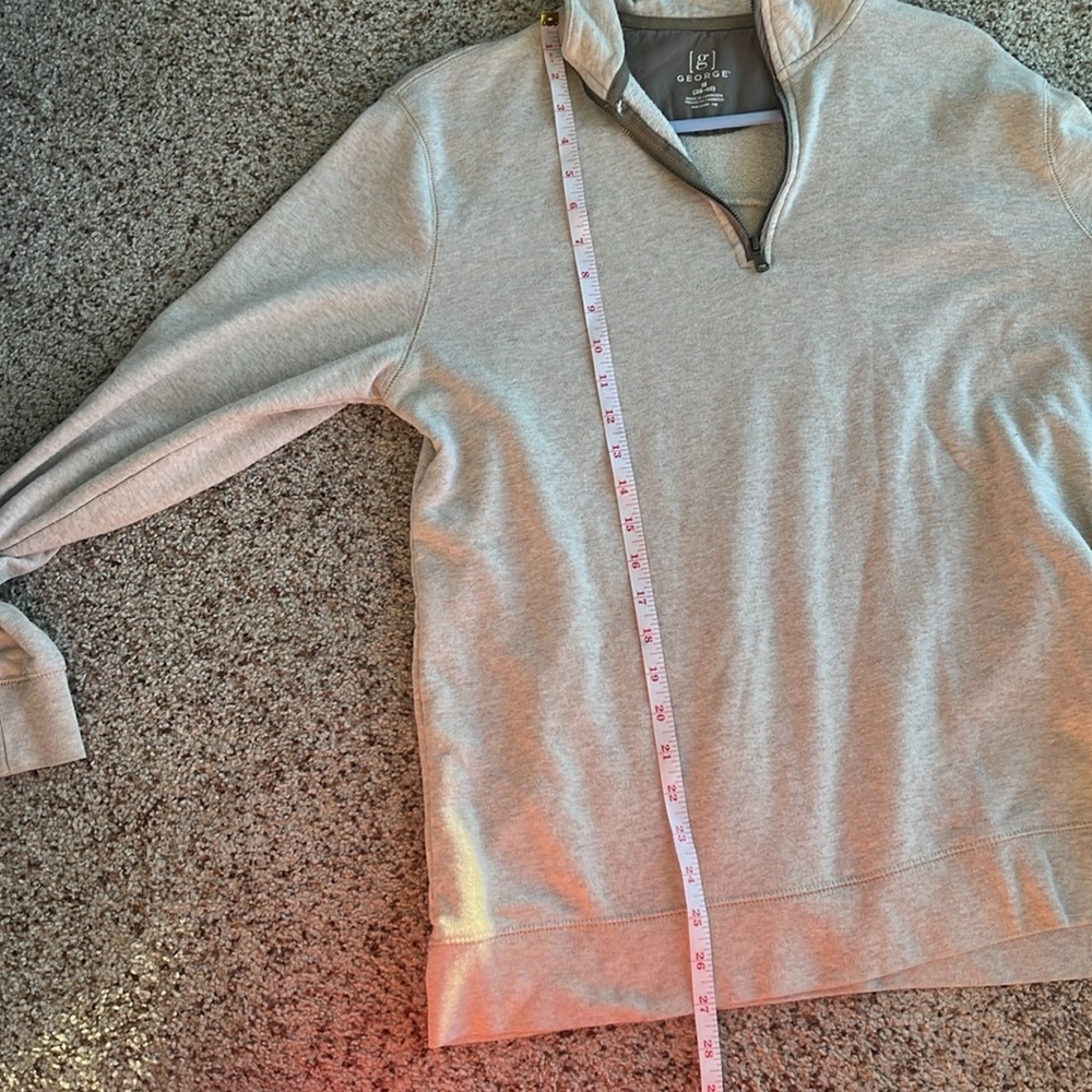 George tan pull over sweater - Picture 8 of 9